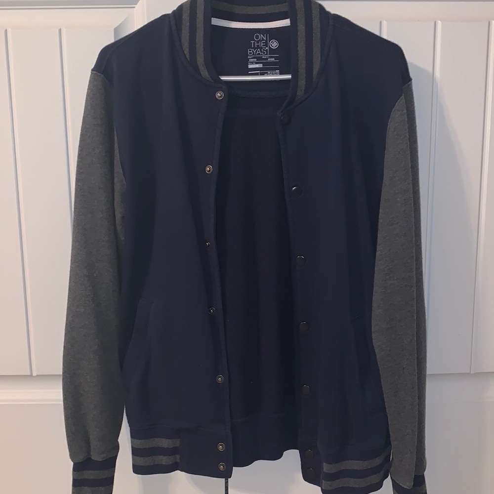 Sz M Navy/grey Varsity Jacket
